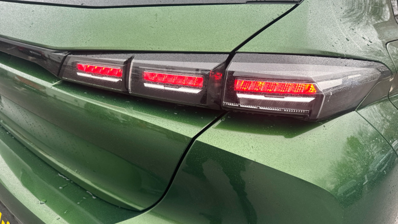 Peugeot 3008 1.5 BlueHDi Allure Premium 5dr Diesel Estate